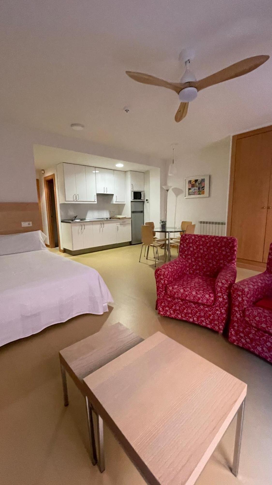 Apartamentos Real Alfoli エル・ブルゴ・デ・オスマ エクステリア 写真