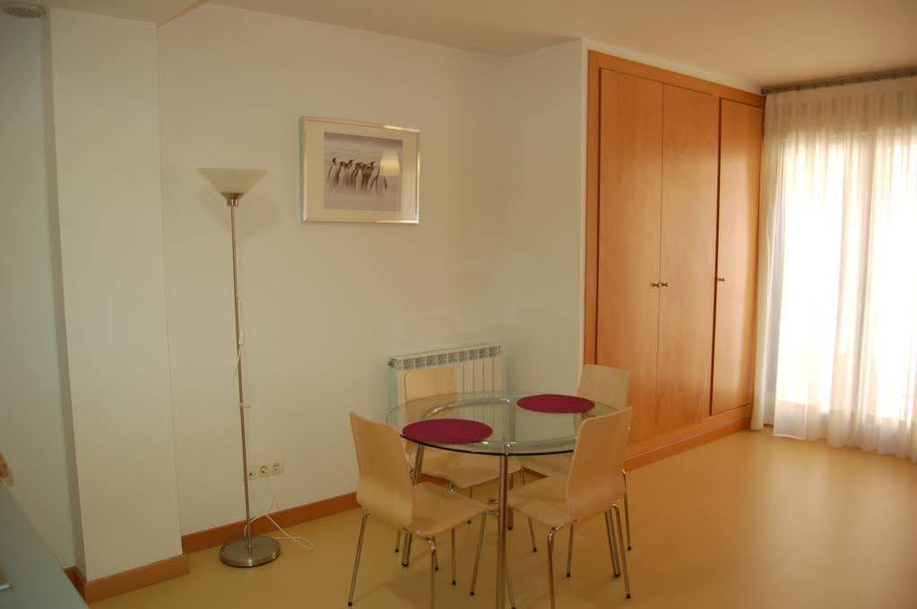 Apartamentos Real Alfoli エル・ブルゴ・デ・オスマ エクステリア 写真